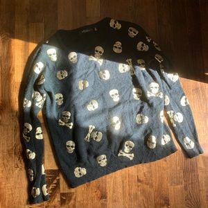 100% cashmere skull sweater